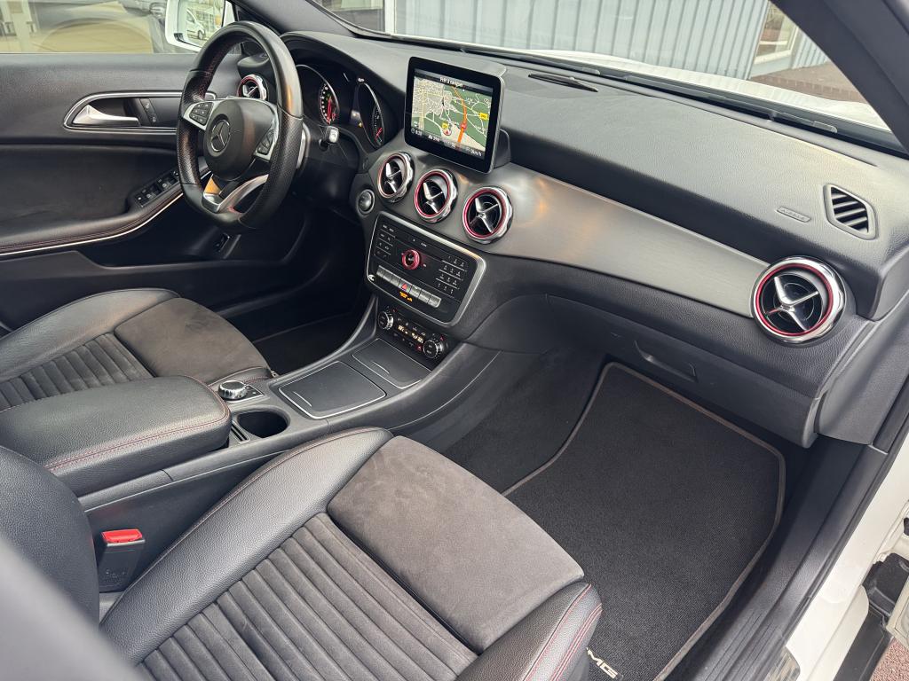 MERCEDES GLA 220 CDI 177 ch  FASCINATION  7G-DCT