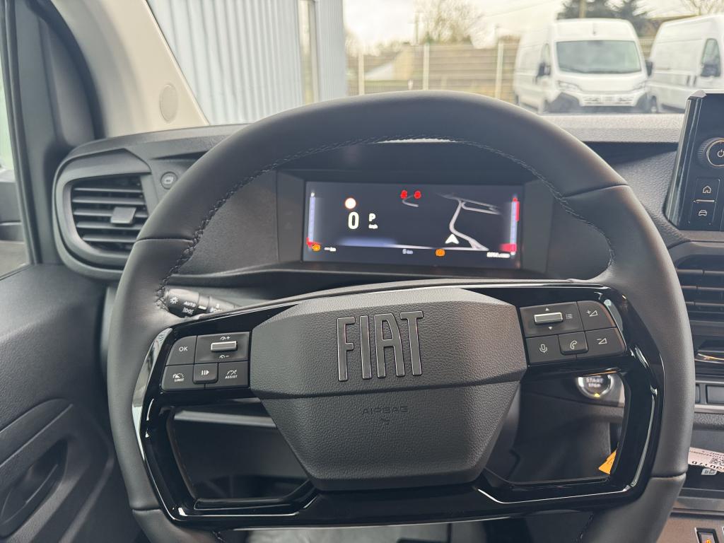 FIAT SCUDO XL CAB APPRO 2.0 180 CH HDI 5 PLACES PACK PREMIUM CONNECT
