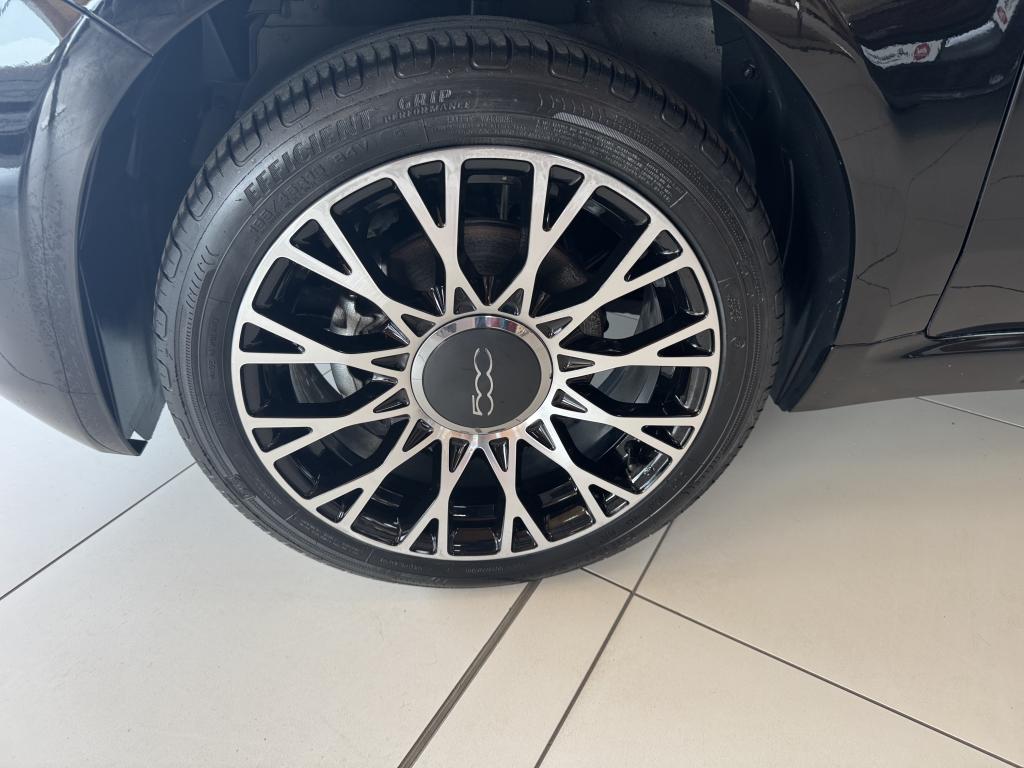 FIAT 500 1.0 BSG HYBRIDE 70 CH