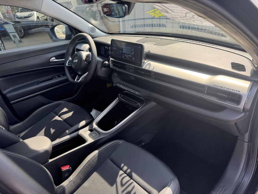 JEEP AVENGER ELECTRIQUE 115 KW  156 CH  ALTITUDE 