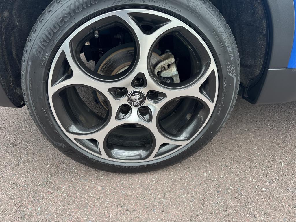 ALFA ROMEO TONALE 1.6 MJT 130 CH SPRINT