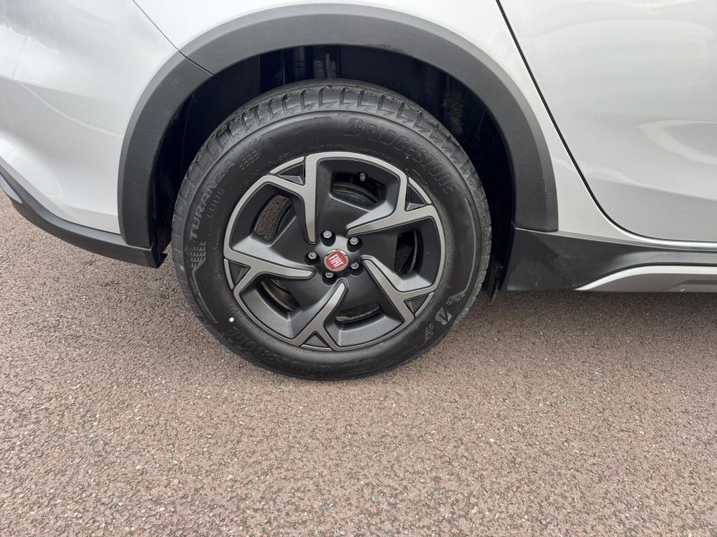 FIAT TIPO CROSS PLUS 1.0 L FIREFLY 100 CH PACK