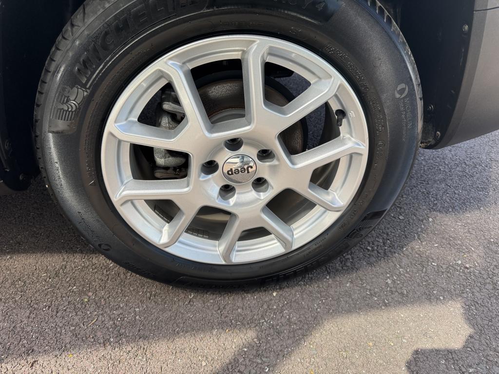 JEEP RENEGADE E-HYBRID 1.5 L 130 CH LIMITED 4X2