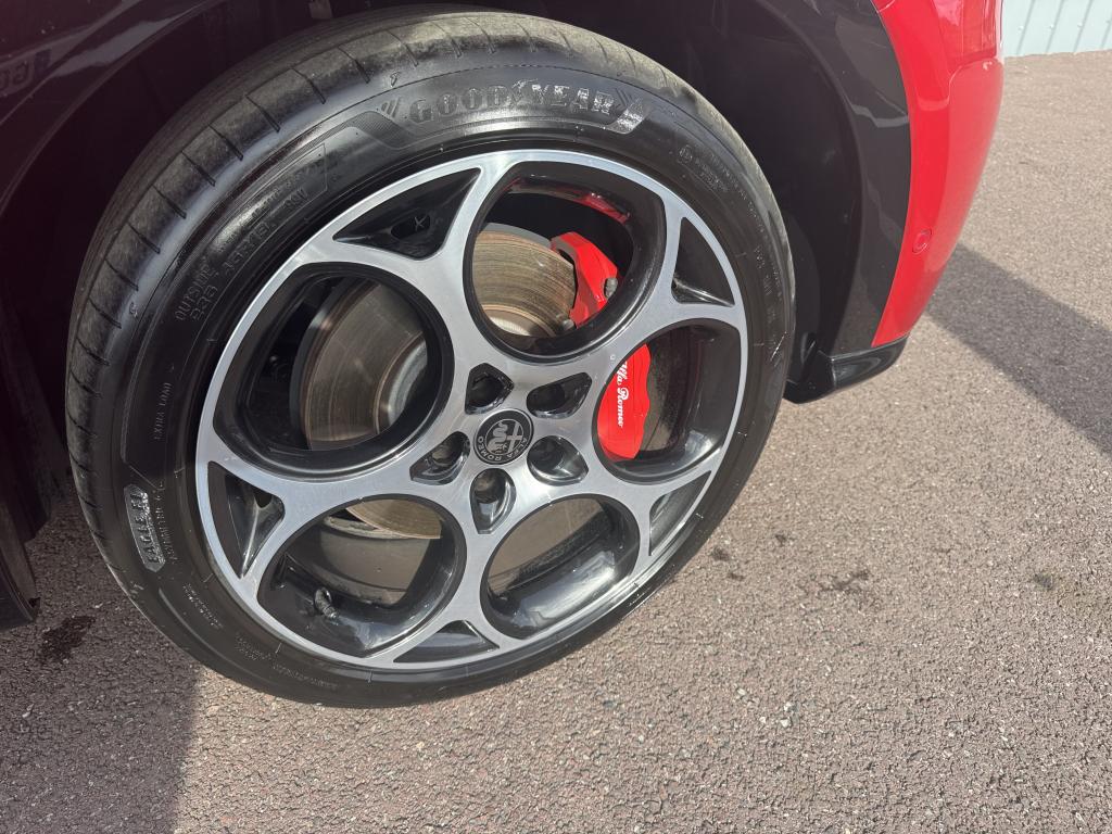 ALFA ROMEO TONALE 1.6L MTJET 130 CH VELOCE BVA