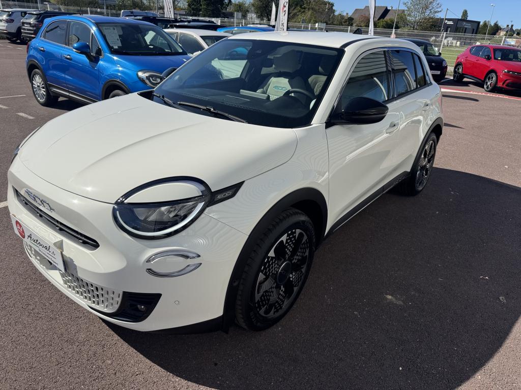 FIAT 600 1.2 HYBRID 110 CH LA PRIMA