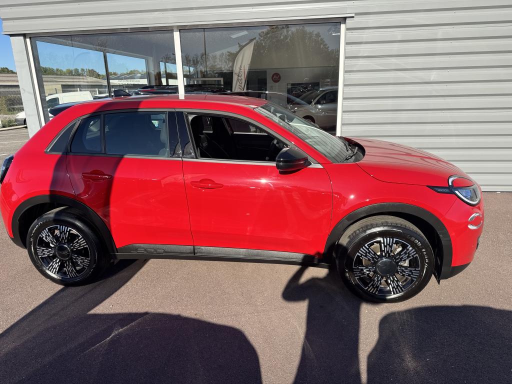  FIAT 600 1.2 HYBRID 145 CH ICONE