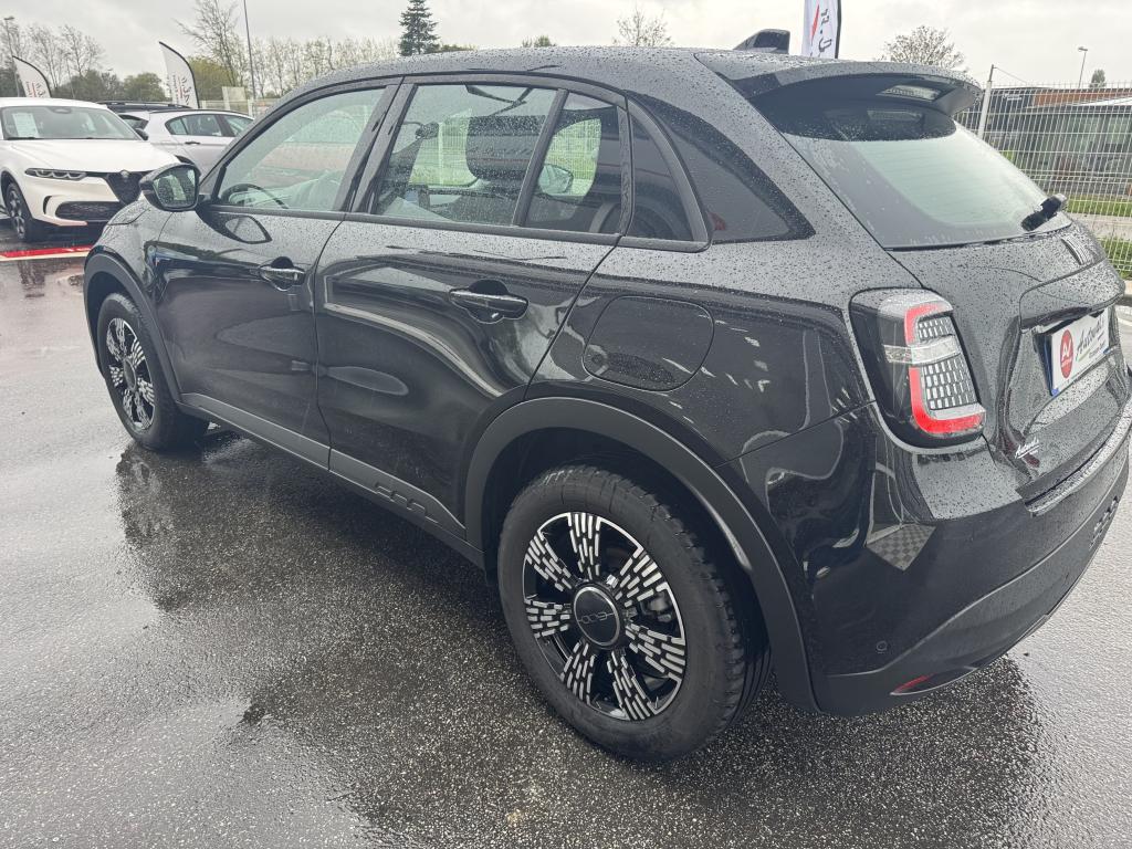 FIAT 600 1.2 HYBRID 145CH ICONE